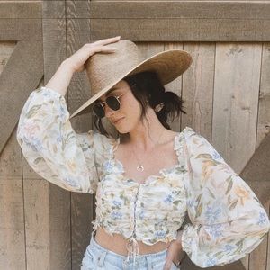 Meet your Posher, Madison